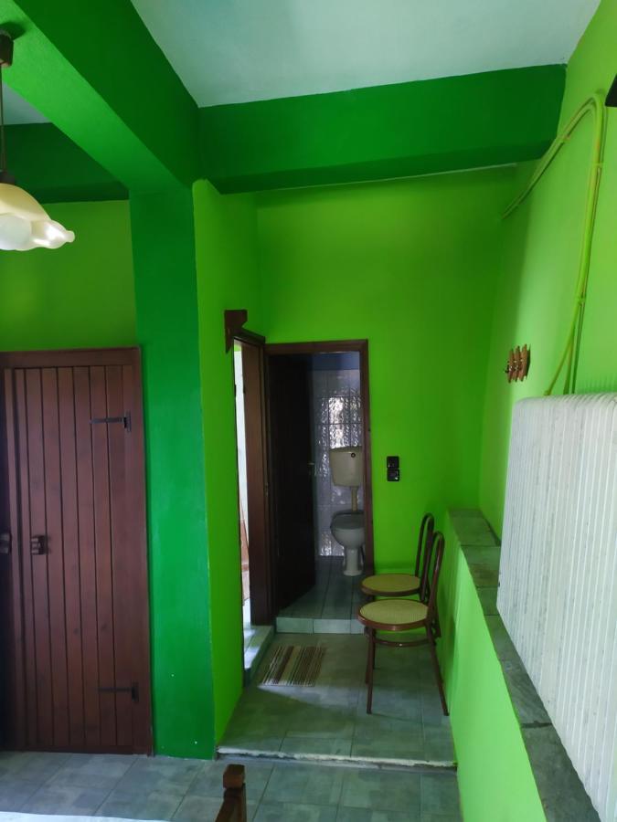 Double Studio Room By The Sea Tsagarada Bagian luar foto
